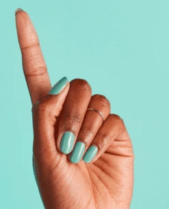 Dipping Powder Verde Nice To Meet You 10 Dipping Powder Verde Nice To Meet You -OPI Color Shop verde nice to meet you hand gif 0303427f 77d6 4316 9fcd 56e747e6560b